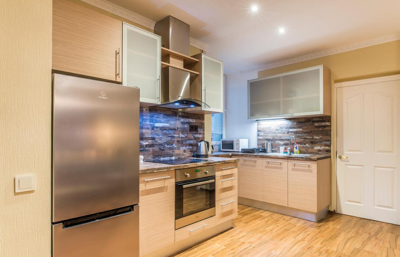 Charming Spacious 3 Bedroom In Old Town Рига Экстерьер фото