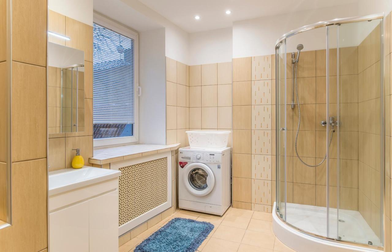 Charming Spacious 3 Bedroom In Old Town Рига Экстерьер фото