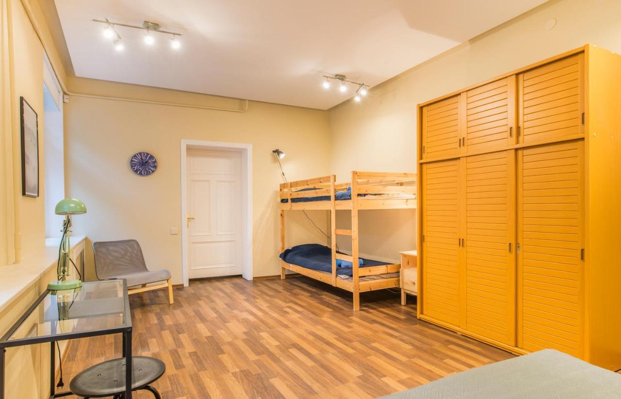 Charming Spacious 3 Bedroom In Old Town Рига Экстерьер фото