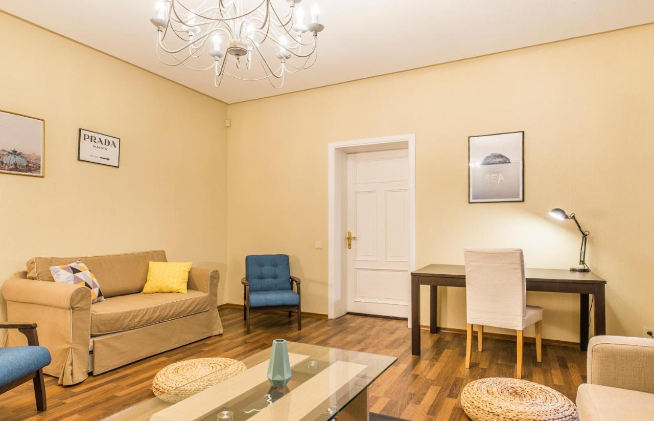 Charming Spacious 3 Bedroom In Old Town Рига Экстерьер фото